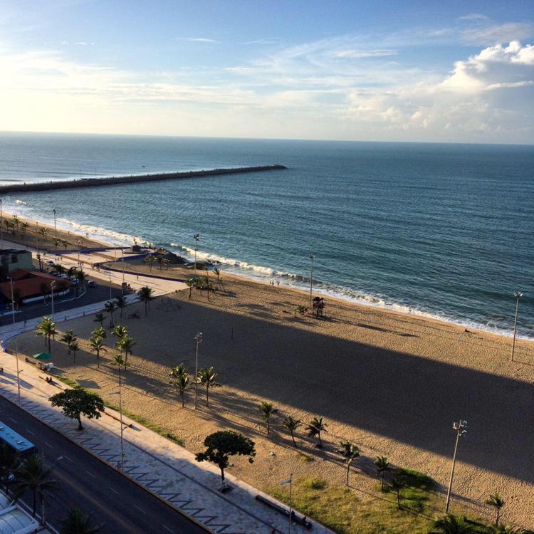 Ap Beach Class Fortaleza Luaran gambar